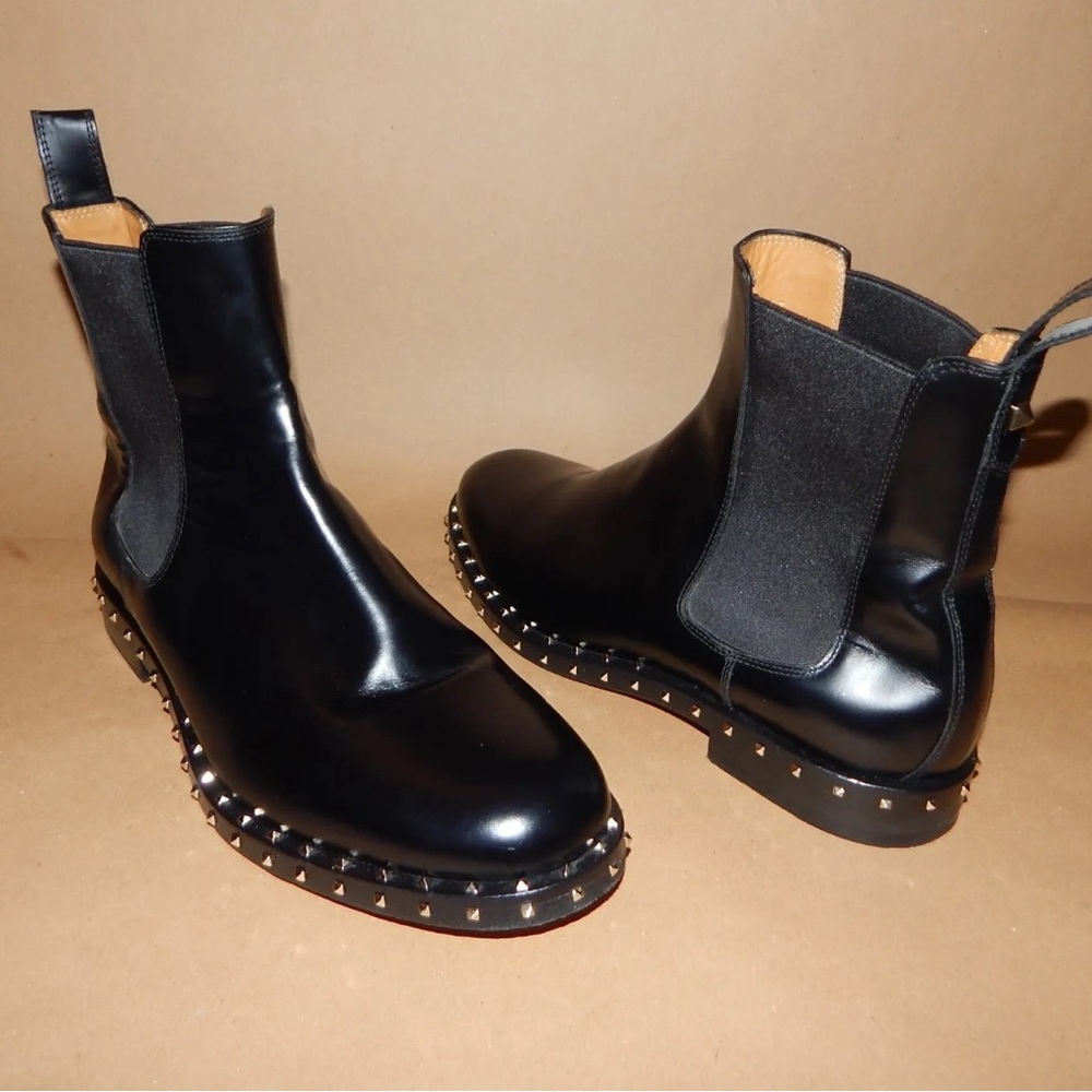 Valentino Garavani Rockstuds Chelsea Boots, Men, Leather, 10 US/ 43 EU